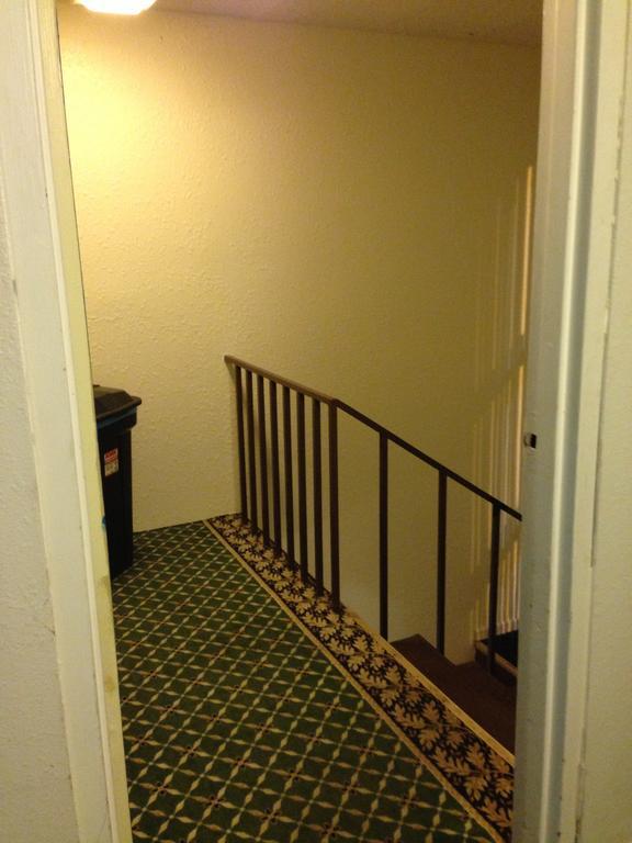 Americas Best Value Inn Macomb Bagian luar foto